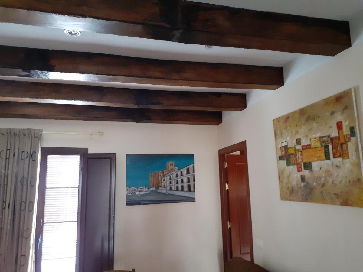 Apartamento Callentum Касала де ла Сиера Екстериор снимка